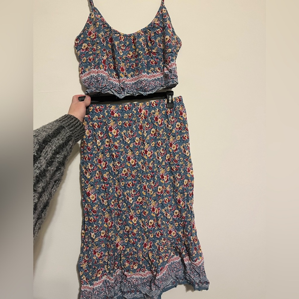 O'Neill Blue Floral Two-Piece Skirt Crop Top Set